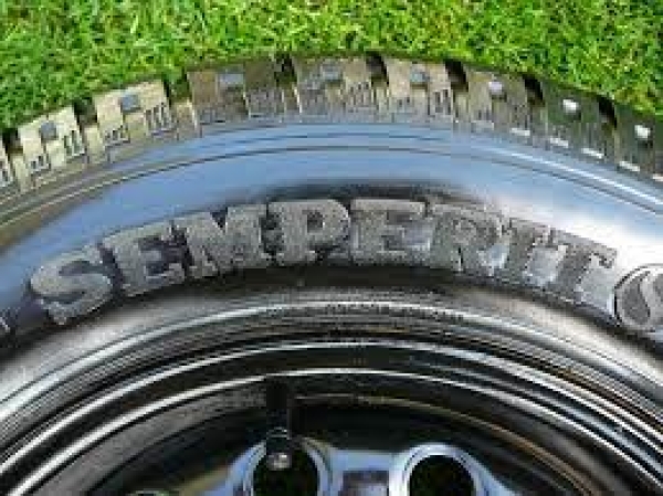 Winterreifen 175/80R14 88T Semperit SLG2 M829 NEU
